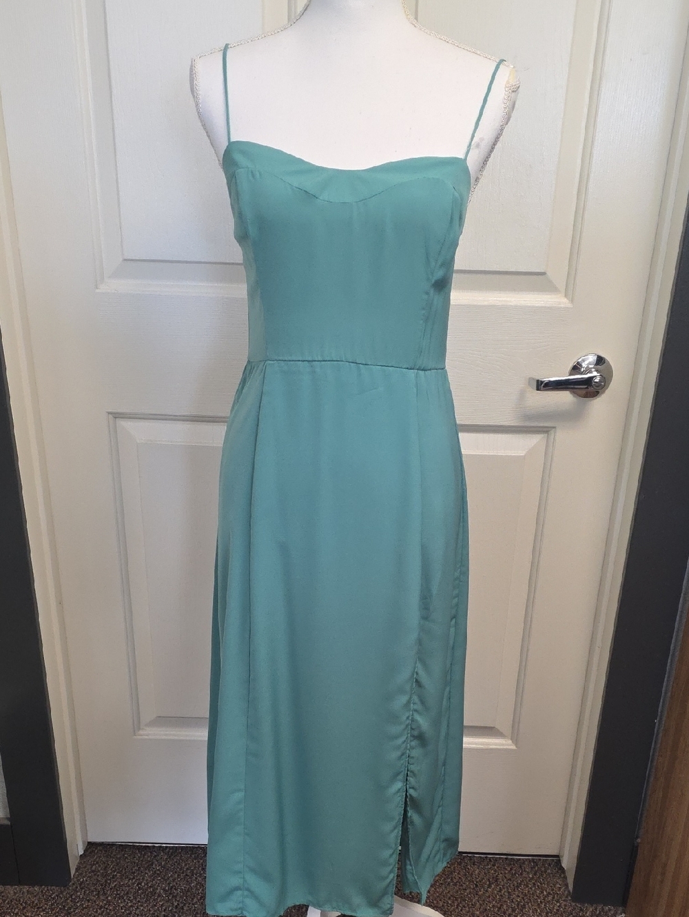 EUC Abercrombie & Fitch Dress Size Small Green Lined